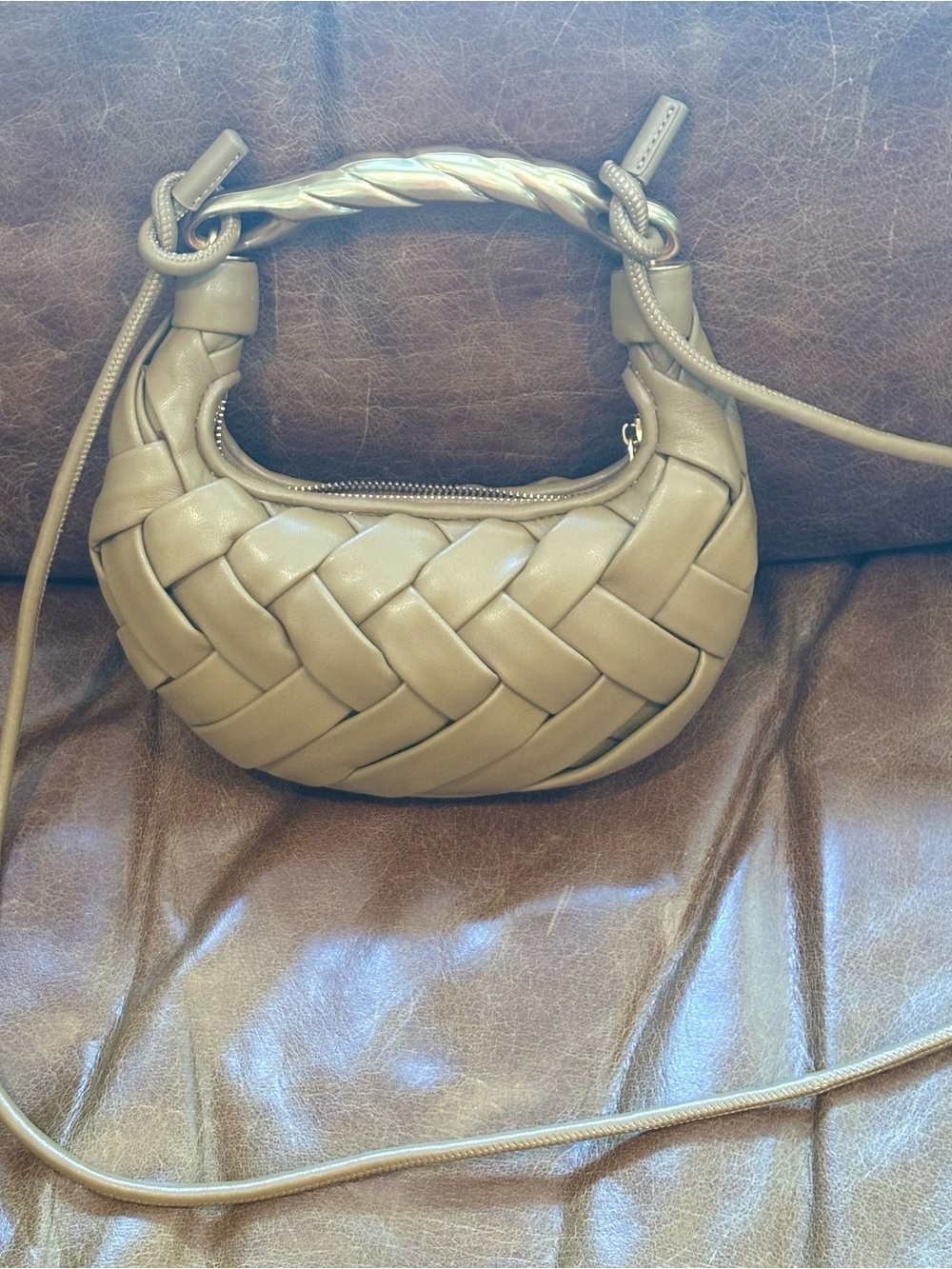 NWB JW PEI Orla Weave Bag w/removable crossbody strap in Brown (camel/tan) - Picture 14 of 16